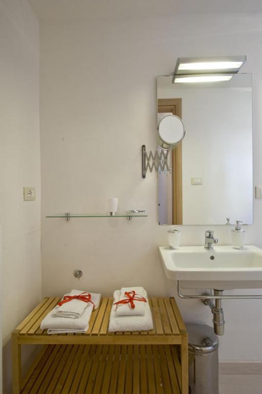 Vico Amato Residenza Daire Sulmona Oda fotoğraf